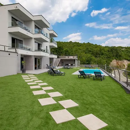 Amata Holiday home *